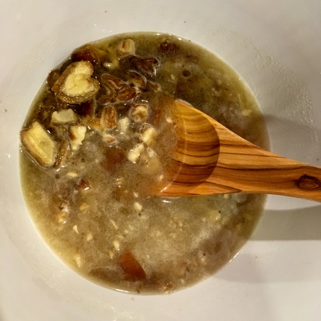 date-chocolate-cake-2